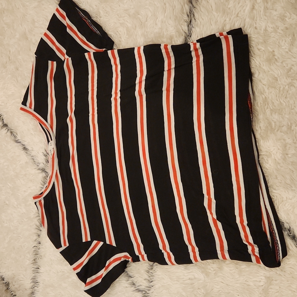 Cotton:On size small t-shirt
